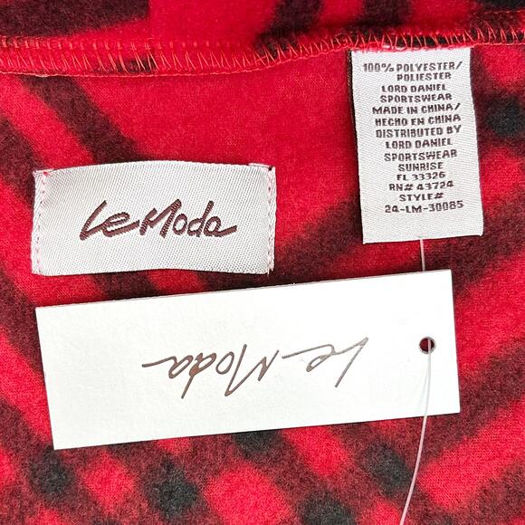 Le Moda Red Plaid Fleece Buckle Turtleneck Poncho NWT - Picture 7 of 8